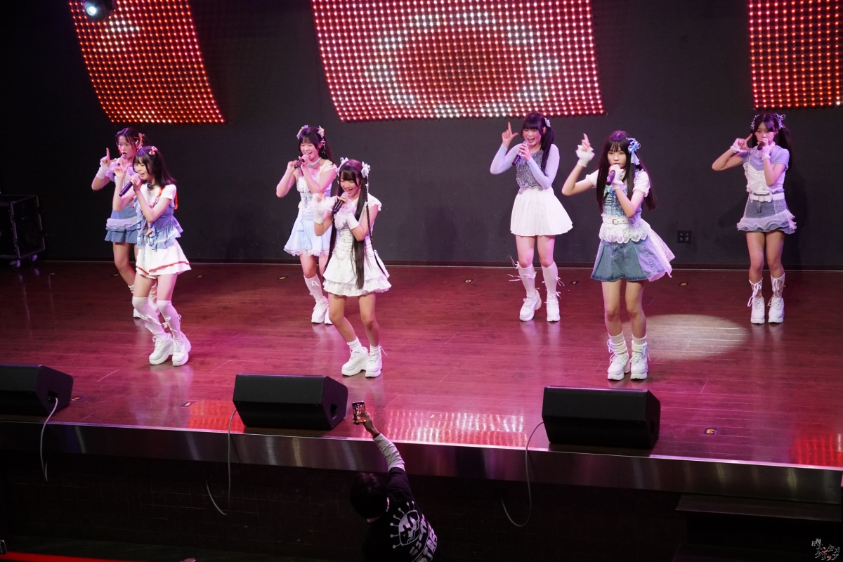 小中高生7人組アイドルグループ チキータがデビュー！ フレッシュなステージにファン大熱狂！