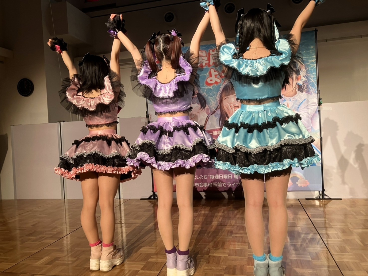 2026年2月15日、青森県八戸市pacchiがキャパ1,532席SG GROUP ホールはちのへ（八戸市公会堂）でワンマンライブ開催決定！グループ史上最大の目標に挑戦「バレンタインの翌日に大きな愛を受け取りにきてください」「感動で会場中を涙の水たまりにさせます」「私の手を離さないでついてきてください」