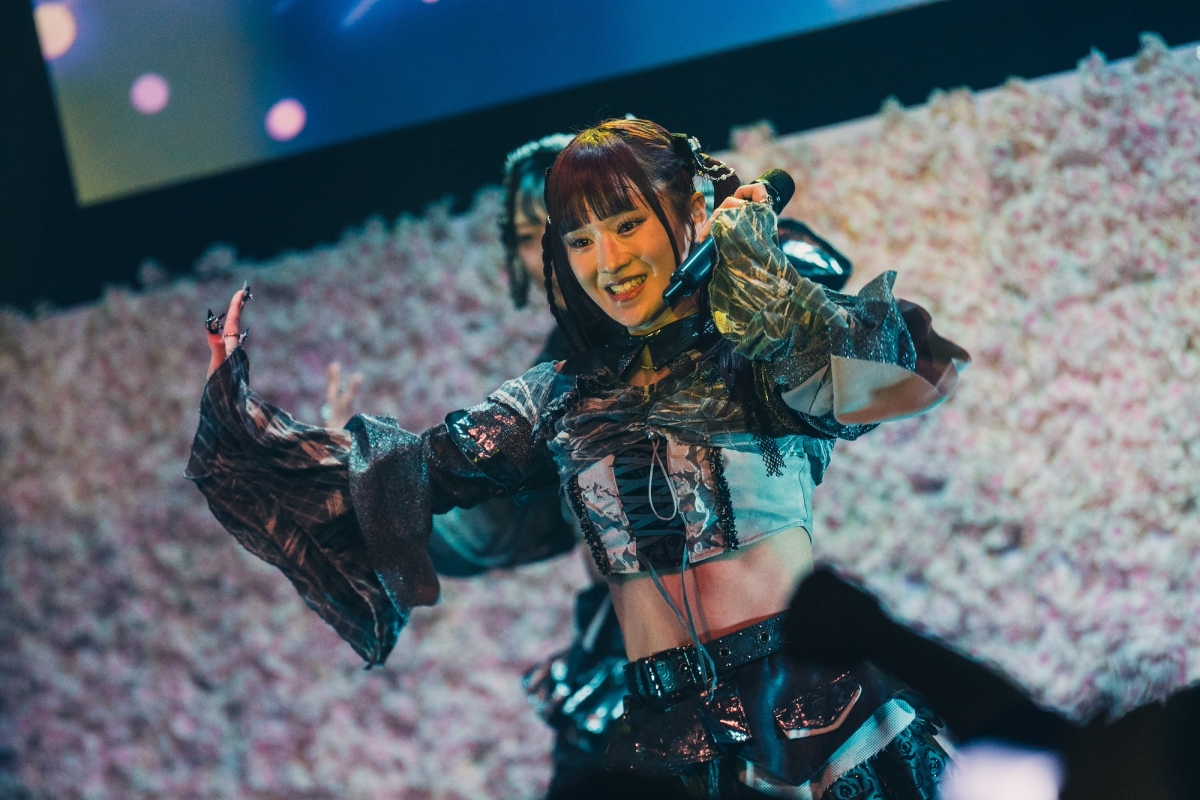 Mirror,Mirror、グループ初の東京ワンマンツアー開幕！新衣装＆新曲「百花」初披露！