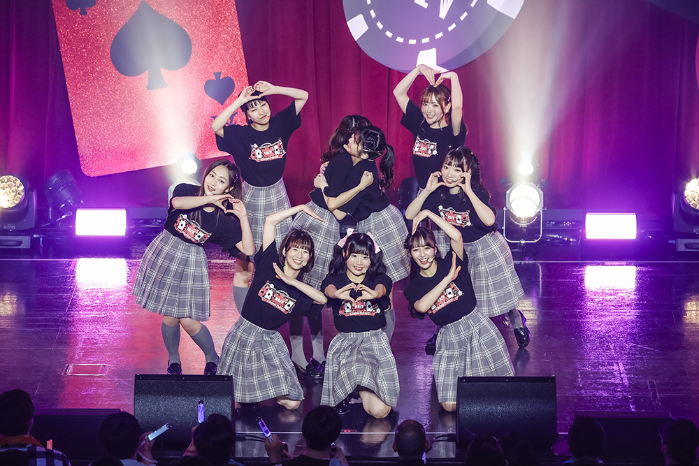 新曲サプライズ披露も！　ステージに全身全霊をかけるナナニジの未来に全〝BET〟！