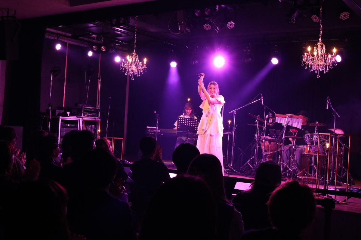 【Dream Shizuka】自身プロデュースのアクセサリーブランド「Siiiiii」 と音楽を掛け合わせた新しいライブを開催!! Dream、E-girls、ソロ楽曲に加え、cover楽曲は初のリクエストから選曲! 7 【Dream Shizuka】自身プロデュースのアクセサリーブランド「Siiiiii」 と音楽を掛け合わせた新しいライブを開催!! Dream、E-girls、ソロ楽曲に加え、cover楽曲は初のリクエストから選曲!