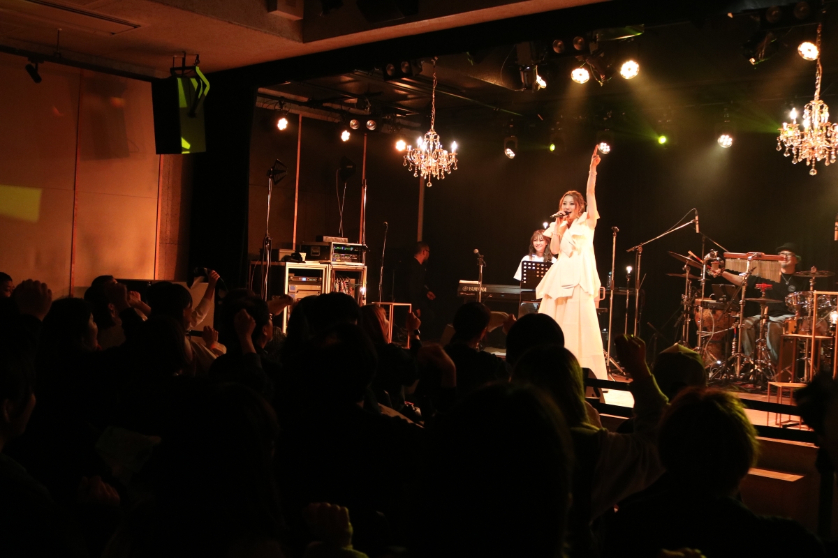 【Dream Shizuka】自身プロデュースのアクセサリーブランド「Siiiiii」 と音楽を掛け合わせた新しいライブを開催!! Dream、E-girls、ソロ楽曲に加え、cover楽曲は初のリクエストから選曲! 8 【Dream Shizuka】自身プロデュースのアクセサリーブランド「Siiiiii」 と音楽を掛け合わせた新しいライブを開催!! Dream、E-girls、ソロ楽曲に加え、cover楽曲は初のリクエストから選曲!