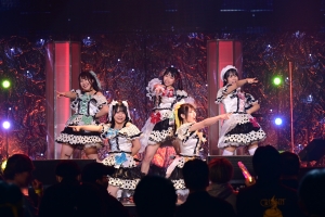 話題沸騰の「iLiFE!」や「Peel the Apple」など日本を代表するアイドルが集結!「NIG FES 2025」1日目レポート! 4位 ももにゃん、5位 エピック・エピローグ 第3番も堂々パフォーマンス! 11 話題沸騰の「iLiFE!」や「Peel the Apple」など日本を代表するアイドルが集結!「NIG FES 2025」1日目レポート! 4位 ももにゃん、5位 エピック・エピローグ 第3番も堂々パフォーマンス!