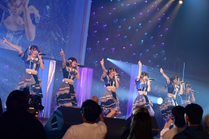 話題沸騰の「iLiFE!」や「Peel the Apple」など日本を代表するアイドルが集結!「NIG FES 2025」1日目レポート! 4位 ももにゃん、5位 エピック・エピローグ 第3番も堂々パフォーマンス! 113 話題沸騰の「iLiFE!」や「Peel the Apple」など日本を代表するアイドルが集結!「NIG FES 2025」1日目レポート! 4位 ももにゃん、5位 エピック・エピローグ 第3番も堂々パフォーマンス!