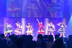 話題沸騰の「iLiFE!」や「Peel the Apple」など日本を代表するアイドルが集結!「NIG FES 2025」1日目レポート! 4位 ももにゃん、5位 エピック・エピローグ 第3番も堂々パフォーマンス! 66 話題沸騰の「iLiFE!」や「Peel the Apple」など日本を代表するアイドルが集結!「NIG FES 2025」1日目レポート! 4位 ももにゃん、5位 エピック・エピローグ 第3番も堂々パフォーマンス!