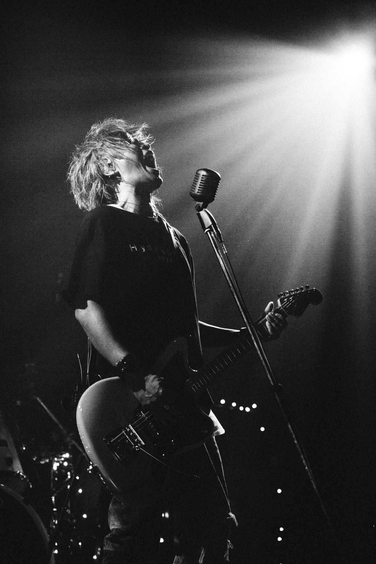INORAN(LUNA SEA) 初の対バンツアー「SONIC DIVE 2025」開幕! ASH DA HEROとのケミストリーが生んだ、ツアー初日の爆発的な熱量 9 INORAN(LUNA SEA) 初の対バンツアー「SONIC DIVE 2025」開幕! ASH DA HEROとのケミストリーが生んだ、ツアー初日の爆発的な熱量