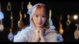 感情移入度150%！決して主人公にはなれない、その他大勢の“モブ”の私。誰もが持つ孤独や絶望を歌った、≠ME史上最高傑作『モブノデレラ』解禁！