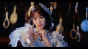 感情移入度150%！決して主人公にはなれない、その他大勢の“モブ”の私。誰もが持つ孤独や絶望を歌った、≠ME史上最高傑作『モブノデレラ』解禁！