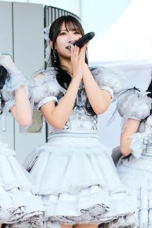 ≠ME（ノットイコールミー）10thシングル「モブノデレラ/神様の言うとーり！」発売記念スペシャルリリースイベント 大阪・ららぽーとEXPOCITYで開催！