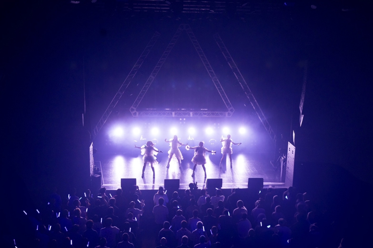 【ライブレポート】 東京女子流、15周年ライブで魅せた"キセキ" 「私たちはライブから始まり、ライブを大切にしてきた」 来年3月解散も発表