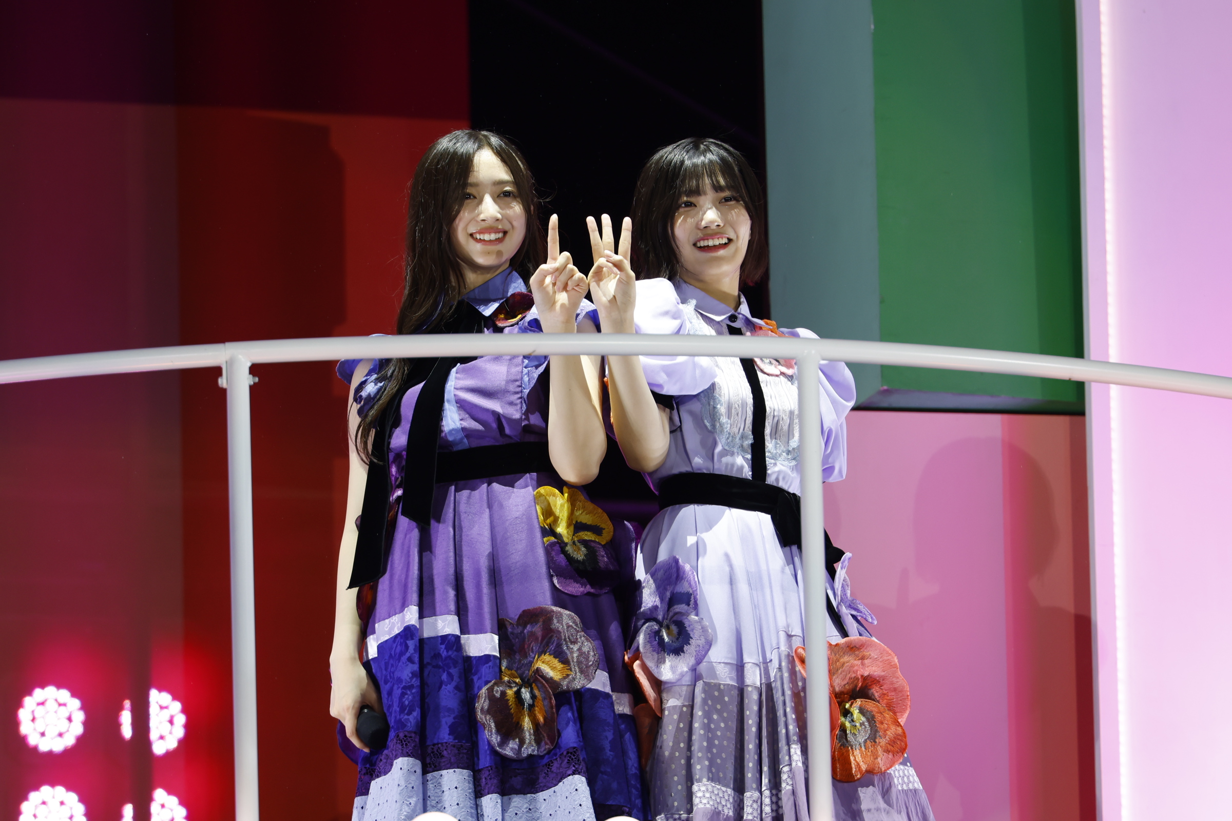 乃木坂46、13歳のバースデーをお祝い！味の素スタジアムに11万人集結！