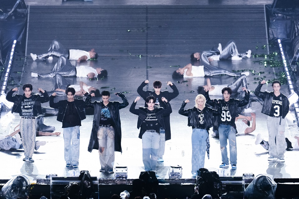 Stray Kids、初のスタジアム公演を完走！ 4日間で22万人を動員！「STAYが見守って支えてくれたからこそ、実現できた」