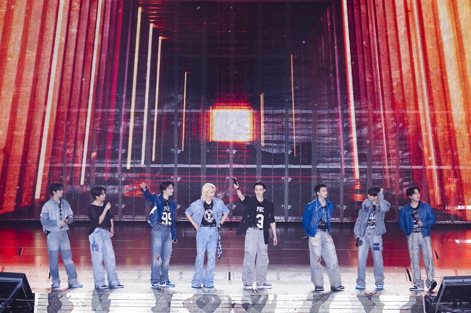 Stray Kids、初のスタジアム公演を完走！ 4日間で22万人を動員！「STAYが見守って支えてくれたからこそ、実現できた」