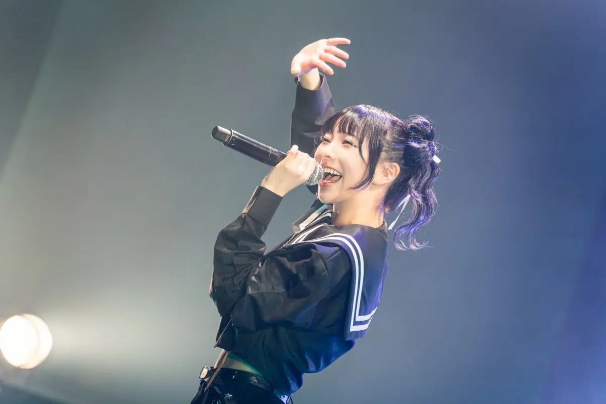 澤村光彩】 Tシャツ ファンミ UNCOVER KIRARI SNS総フォロワー数200万