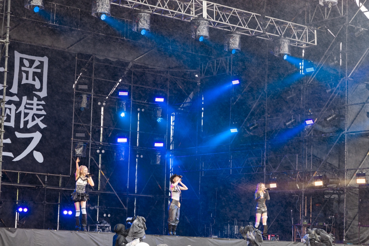 IS:SUE NANOの地元新潟で米フェスに初登場！上越高校ダンス部と最新曲「SHINING」コラボステージも