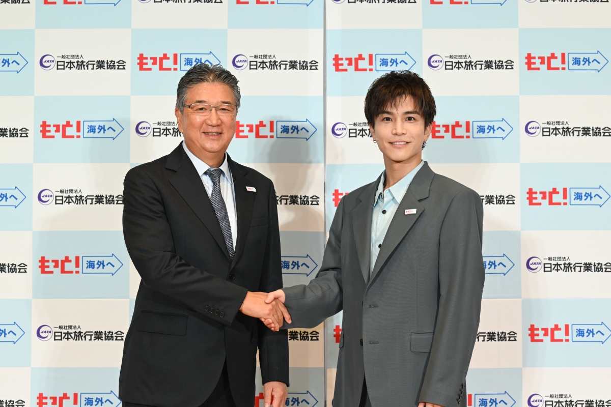 岩田剛典がJATA海外旅行アンバサダーに就任！ 母念願のパリ旅行をかなえる、感動の親孝行エピソードを披露！シンガポールでみたYOASOBIさんのポスターが刺激に10～20カ国を旅した岩田さんのおすすめ海外グルメとは？ 一緒に海外旅行に出かけるメンバーは？