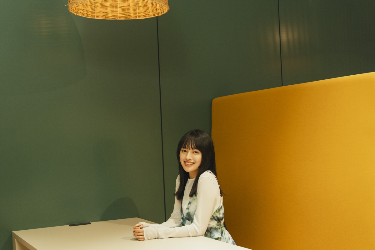 上坂樹里、10代最後の姿を詰め込んだ1st写真集の出来栄えに手応え 「一緒に旅をしているかのような気持ちになっていただける」