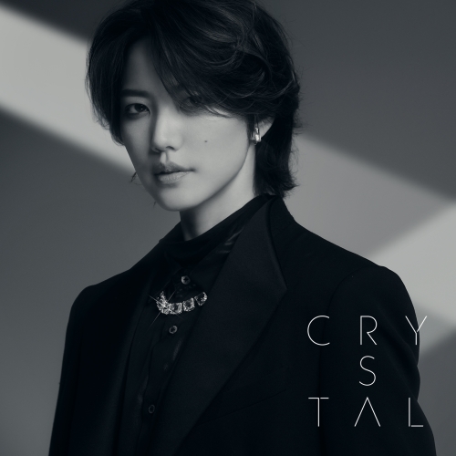 七海ひろき「Crystal」ツアー完走!無色透明から七色の輝きへ、圧巻の”役者アーティスト”ステージにファン熱狂! 7 七海ひろき「Crystal」ツアー完走!無色透明から七色の輝きへ、圧巻の”役者アーティスト”ステージにファン熱狂!