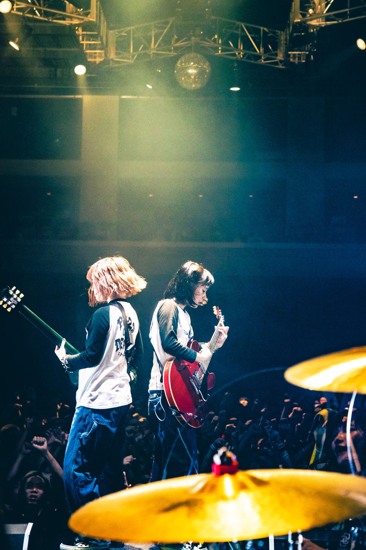 サバシスター『My girlfriend is PIZZA OF DEATH Tour』完走！ファイナル川崎クラブチッタ公演のオフィシャルレポートが到着！