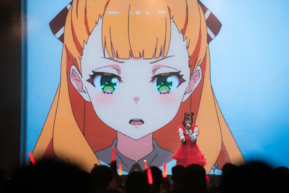“アイドル界の大谷翔平”⁉ 22/7 天城サリーが、声優×アイドルの“二刀流”で、AFAインドネシア2025に降臨