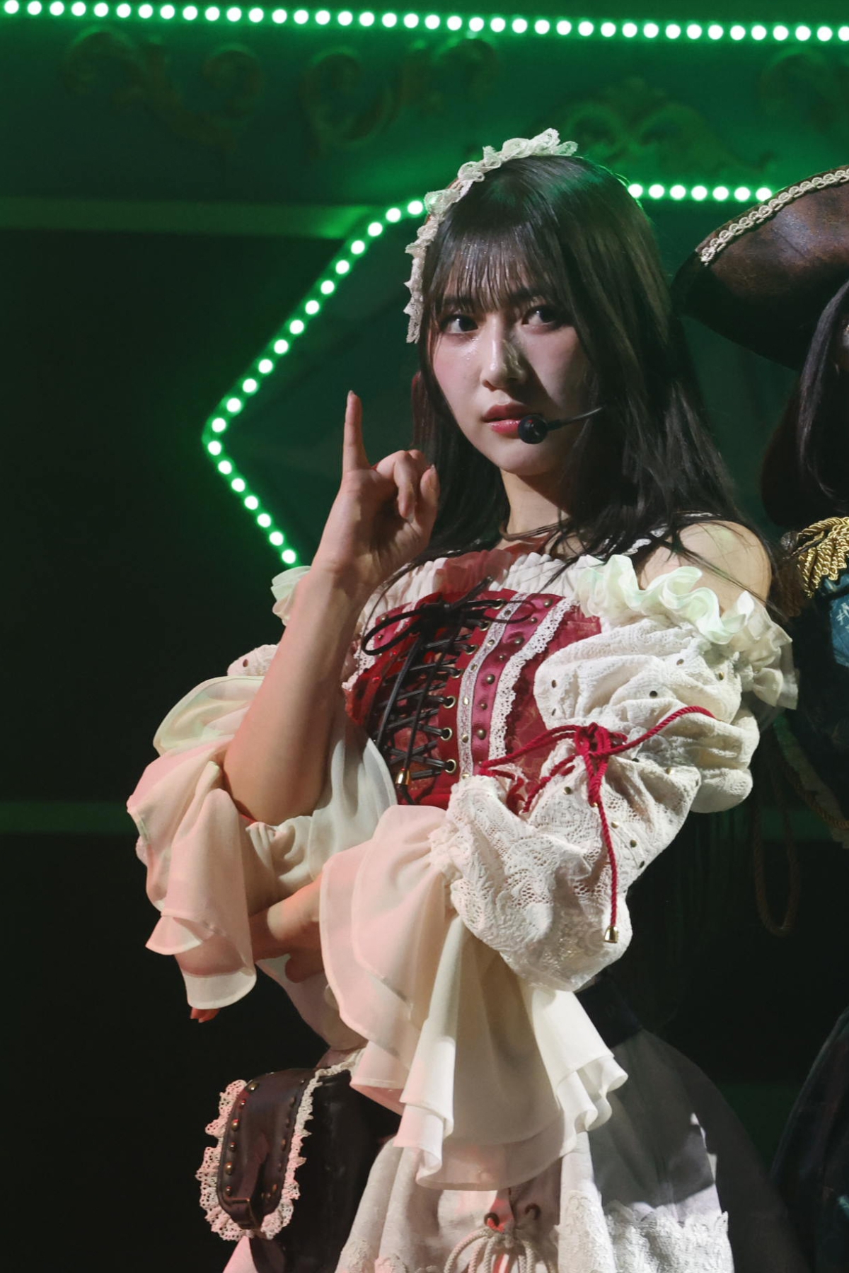 ≠ME（ノットイコールミー） メインステージがムービング！？ 全長12メートルの巨大船に乗って≠MEメンバーが出航！ ≠ME 全国ツアー2025「We want to find "カフェ樂園"」6月7日(土)神奈川県・ぴあアリーナMMにて開幕！