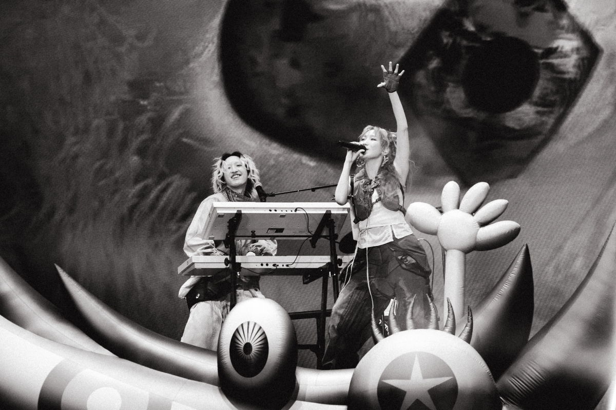 YOASOBI ヨーロッパ最大級の音楽フェス「Primavera Sound Barcelona 2025」メインステージに日本人アーティストとして初出演、さらに自身初のロンドンワンマン公演2Daysを完走！