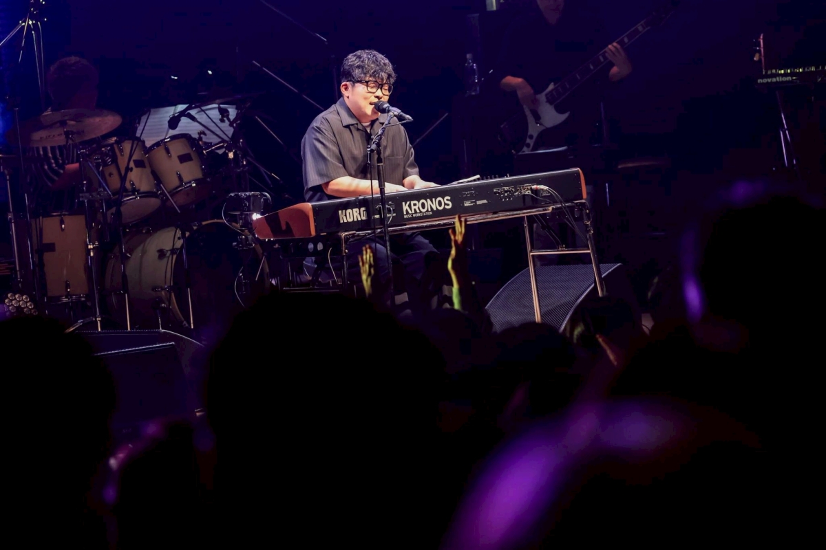 さかいゆう TOUR 2025 “PASADENA”盟友4組のゲストアーティストが出演した圧巻のツアーファイナルをレポート