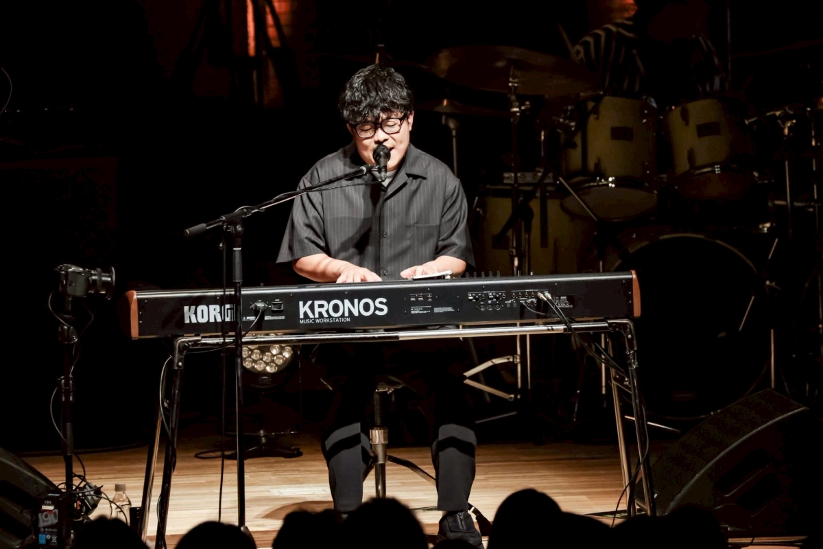 さかいゆう TOUR 2025 “PASADENA”盟友4組のゲストアーティストが出演した圧巻のツアーファイナルをレポート