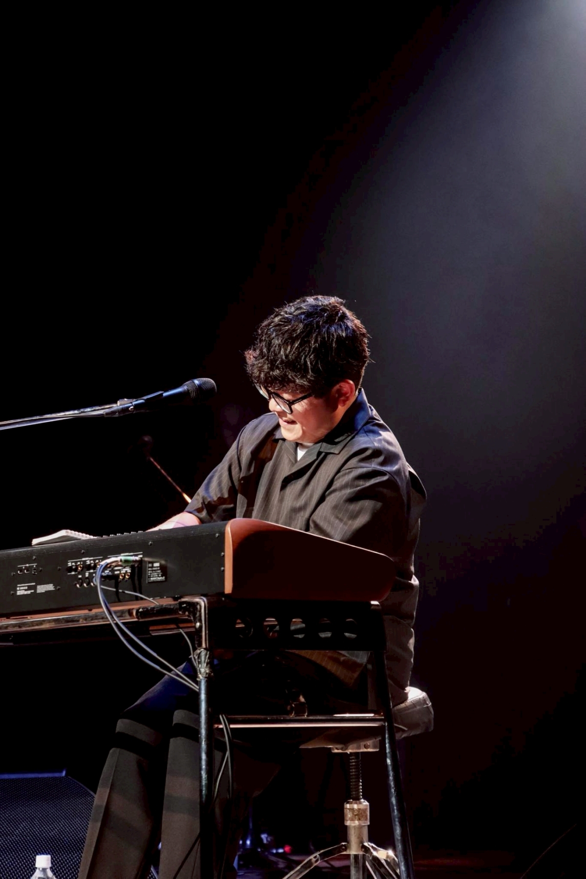 さかいゆう TOUR 2025 “PASADENA”盟友4組のゲストアーティストが出演した圧巻のツアーファイナルをレポート