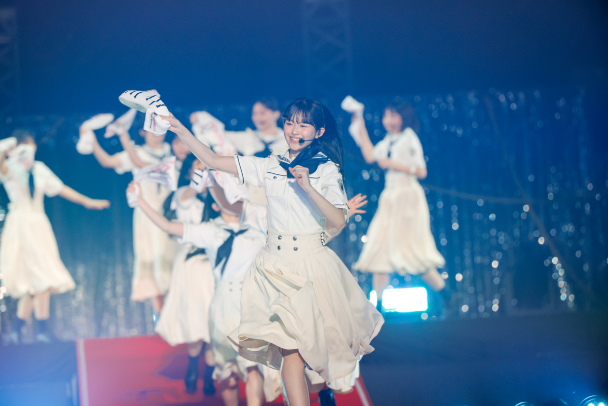 櫻坂46 新メンバーによる初のライブ完遂！「私たち、櫻坂46四期生です！」