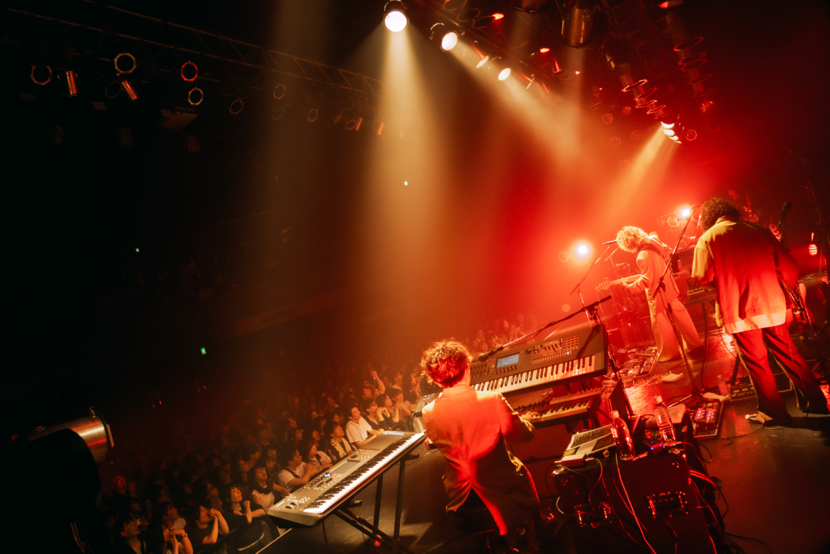 BREIMEN、渋谷Spotify O-EASTにて2dayワンマンライブ開催。歴史に残るオールナイトセッションには.ENDRECHERI.をはじめ豪華ミュージシャンが集合！新曲「BALLOON」リリース発表も
