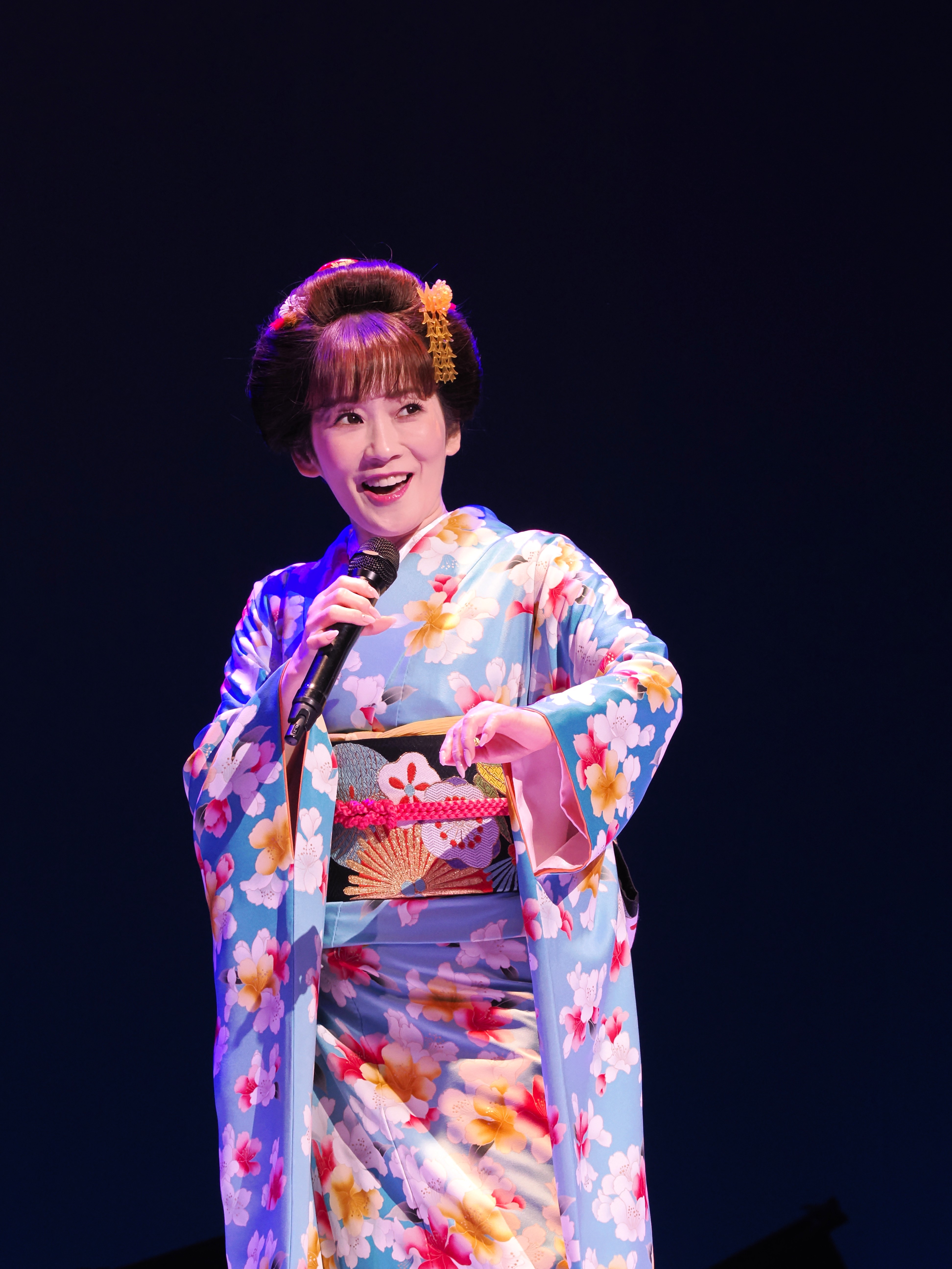 永井裕子、涙と感動の25周年コンサート！『夢道』で魅せた圧倒的歌唱力