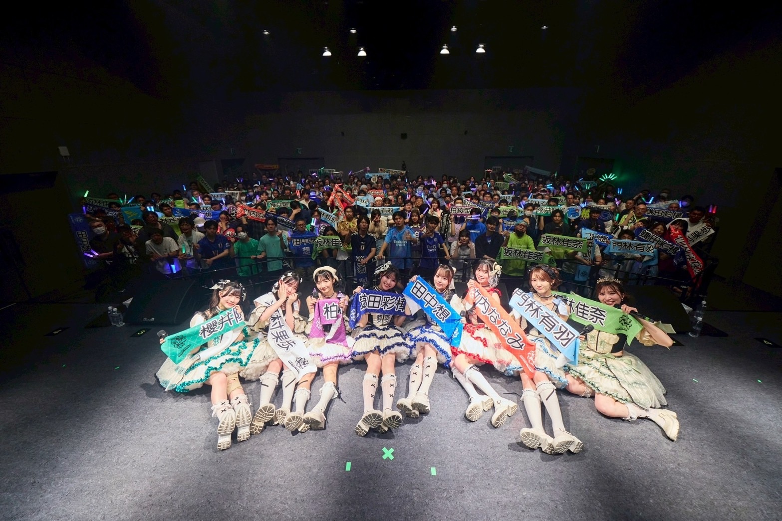 一人じゃないステージ ルパ SP 4枚 SUPER☆GiRLS(スパガ)、結成15周年記念ライブを開催！「15周年も可愛い