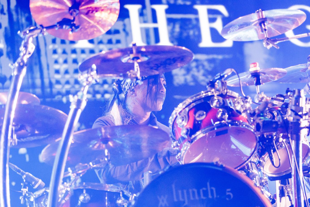 lynch. TOUR'25「UNDERNEATH THE GREED」ツアーファイナル ライブレポート到着！