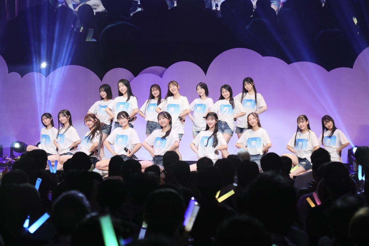 AKB48 若手メンバー16名がフレッシュなパフォーマンス 秋山由奈「東京ドームまで引っ張っていけるメンバーになりたい」