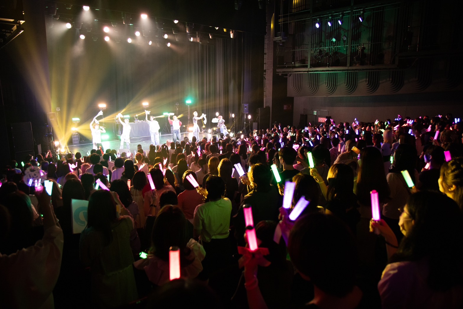 ENJIN・5周年LIVE 「Hi Five」で「ハイタッチ！」6人で踏み出す”新章”～届けた覚悟と愛～『 ENJIN 5th Annivasary LIVE～HiFive～』ライブレポート