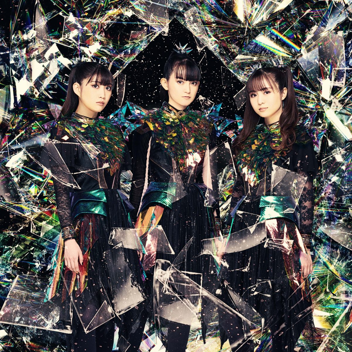 結成15周年アニバーサリーイヤー BABYMETAL 4作目のオリジナルアルバム『METAL FORTH』から先行シングル「Kon! Kon! feat. Bloodywood」ミュージックビデオが到着! 5 結成15周年アニバーサリーイヤー BABYMETAL 4作目のオリジナルアルバム『METAL FORTH』から先行シングル「Kon! Kon! feat. Bloodywood」ミュージックビデオが到着!