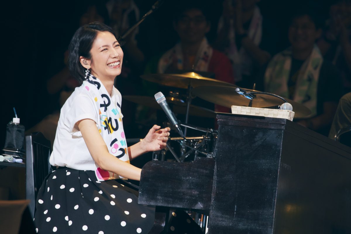 いきものがかり アリーナツアー大阪公演2日目に松下奈緒がゲスト出演！「遠くへいけるよ meets 松下奈緒」をコラボパフォーマンス