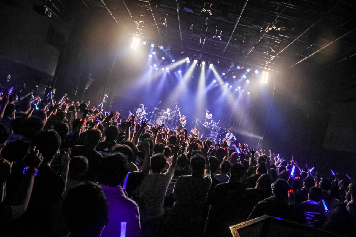鈴木このみ ヒトリタビツアー "Returns"全15公演と、ミンナタビツアー2公演が全公演SOLD OUTで完走！2026年1月に全曲アニソンによるスペシャルワンマン『鈴木このみ Live 2026 ～Anison Collection～』開催決定！