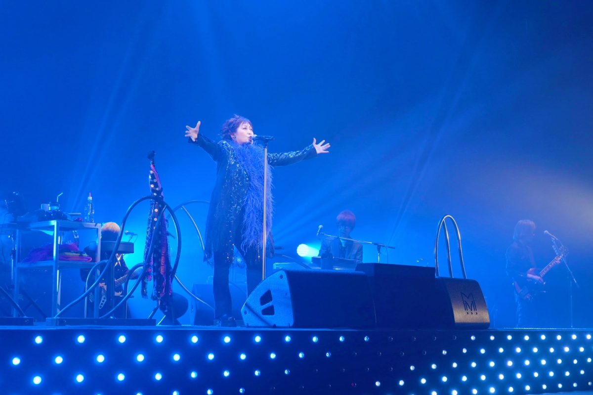 デビュー40周年の渡辺美里、自身の誕生日にライブ開催！影絵MVが話題、槇原敬之提供の新曲「折りたたみ傘」を初披露！