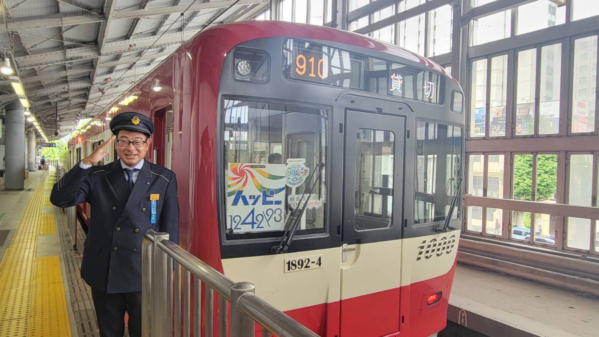 三浦海岸から公開生放送！大盛況の5時間！リスナー感謝イベント『ラジオビーチ in 三浦海岸2025～MIURA FUN BEACH～』