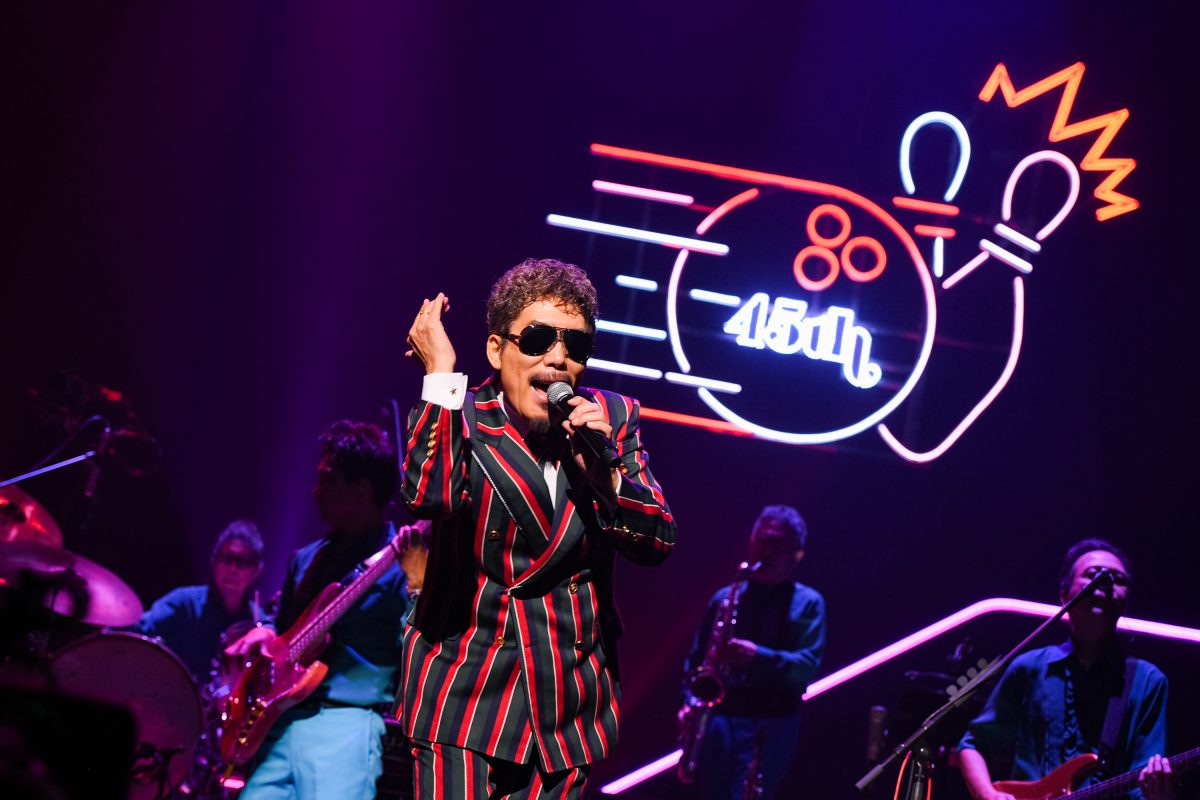 “ラヴソングの王様“鈴木雅之45周年。鈴木聖美、倖田來未、岡崎体育とのライヴコラボ映像公開！！