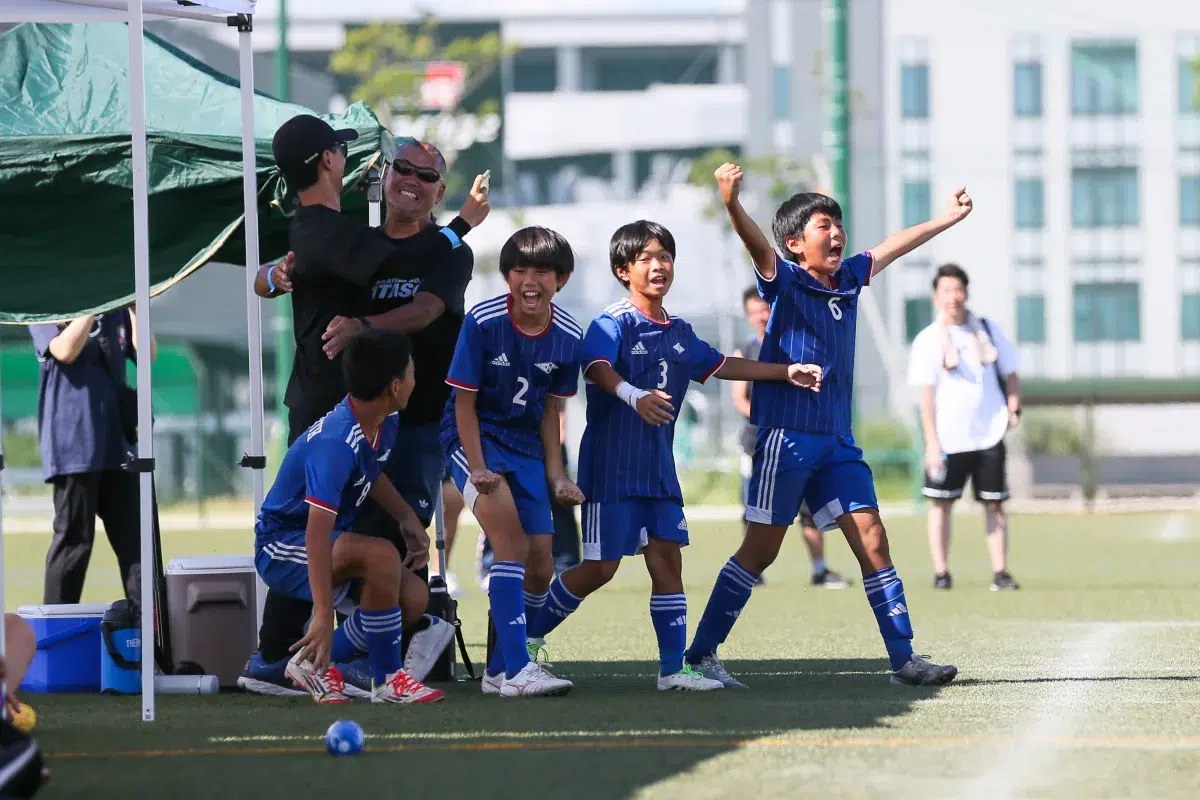 【LDH JAPAN】13回目を迎えるLDH JAPAN主催の小学生フットサル大会『EXILE CUP 2025』中国大会が広島県にて開催！LDH Social Innovation Officerの橘ケンチ、ゲストのEXILE NESMITHが出場36チーム・326名の子どもたちを応援！