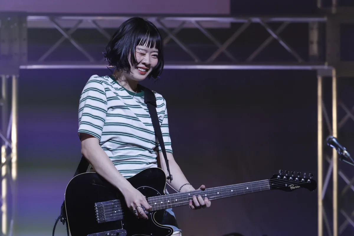 生田絵梨花とSHISHAMOのコラボバンド「IKUSHAMO」が熱狂の初ライブ！『三ツ矢サイダー』Presents「澄みきる！夏のIKUSHAMO トーク&ライブ」レポート