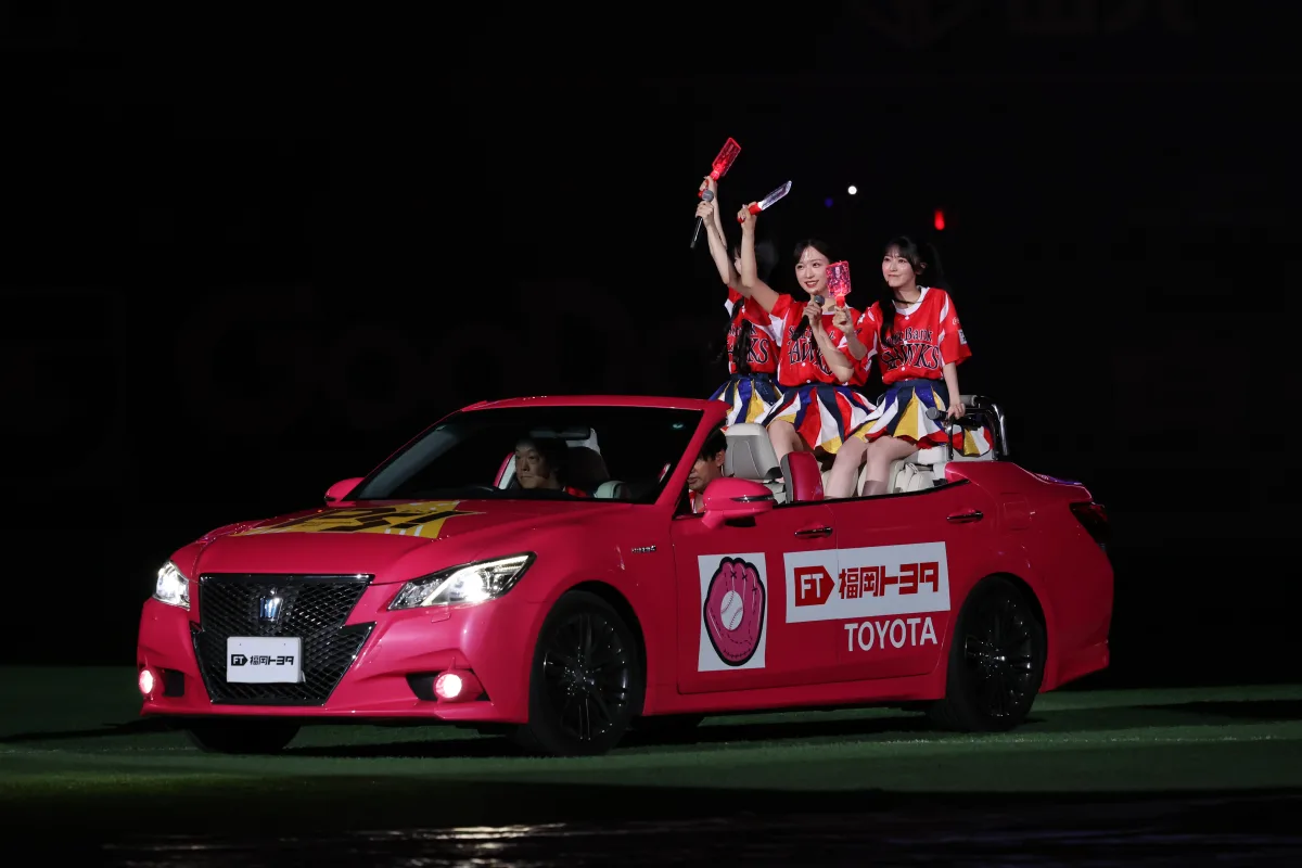 ソフトバンクホークス「鷹祭 SUMMER BOOST 2025」開幕！ 篠田麻里子 凱旋登板！ AKB48が新曲披露で大盛況