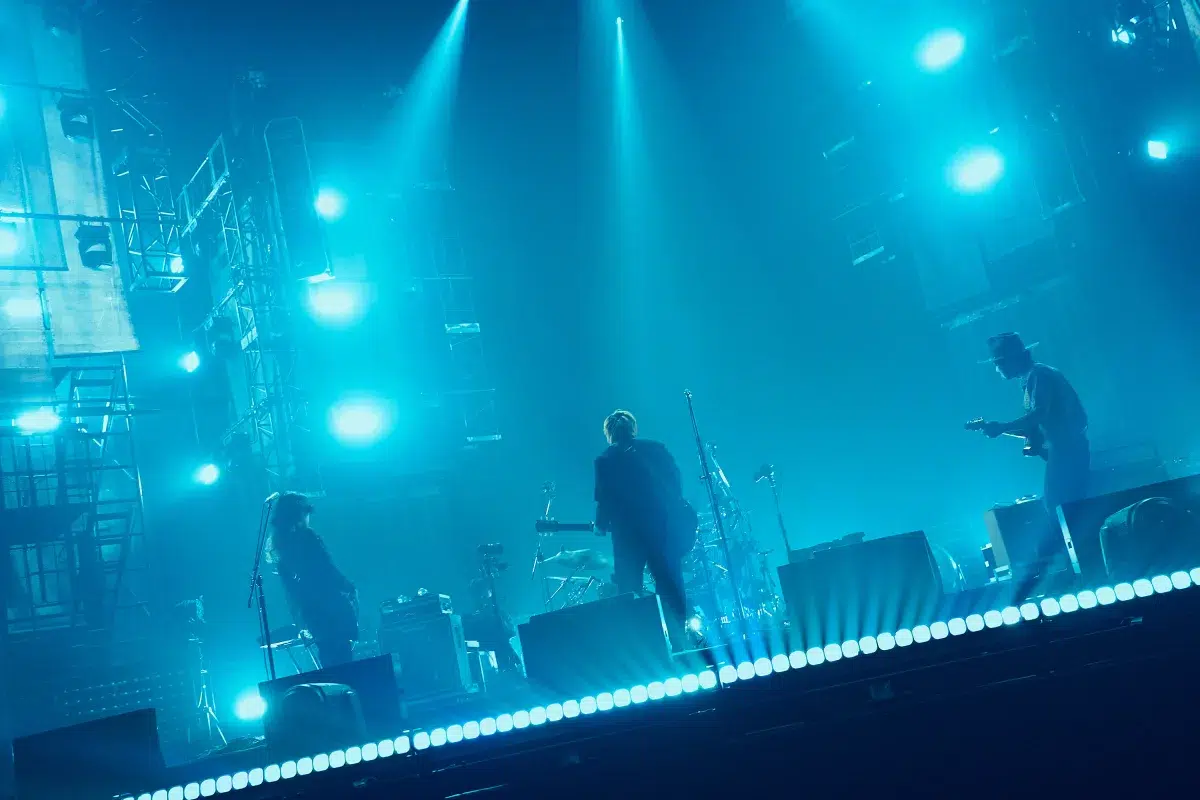 クリープハイプ オフィシャルライブレポート 悩みながら迷いながら生き続ける者たちへ 俺らもそうだよって