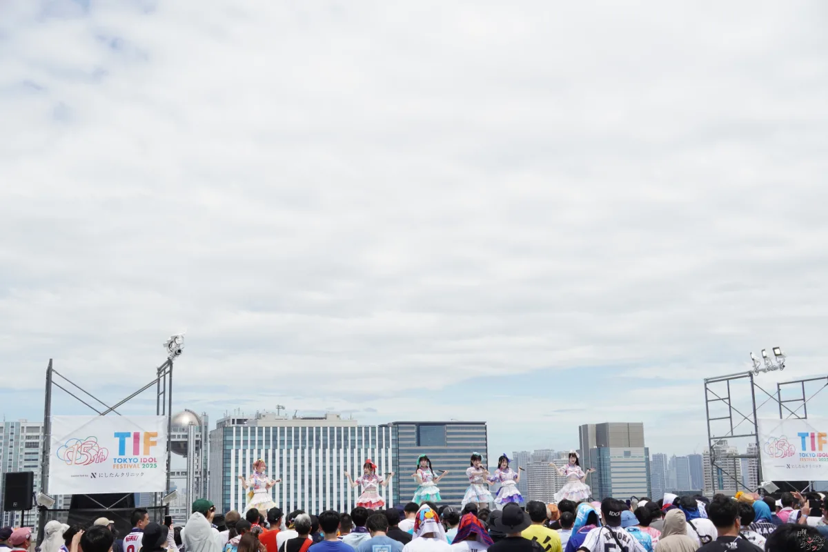 最高の夏がここにある！メノニューイヤー、TIFのSKY STAGEに降臨！