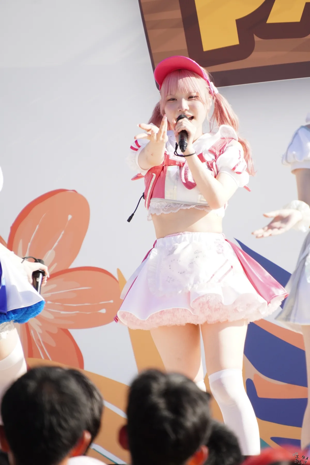 NANIMONO、新設「TOROCCO PARK」で大暴れ！ 人力トロッコで会場を席巻