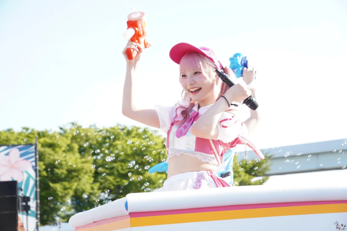 NANIMONO、新設「TOROCCO PARK」で大暴れ！ 人力トロッコで会場を席巻