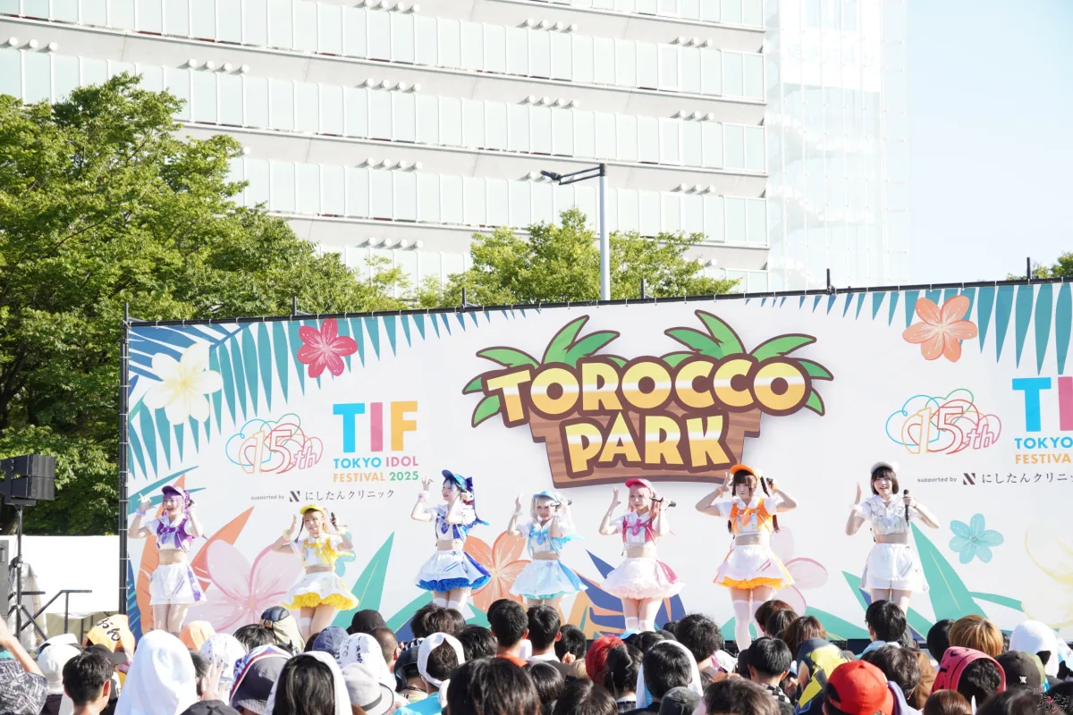 NANIMONO、新設「TOROCCO PARK」で大暴れ！ 人力トロッコで会場を席巻